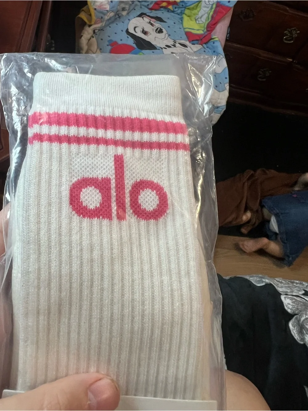 ALO Performance Crew Socks - White with Pink Accent